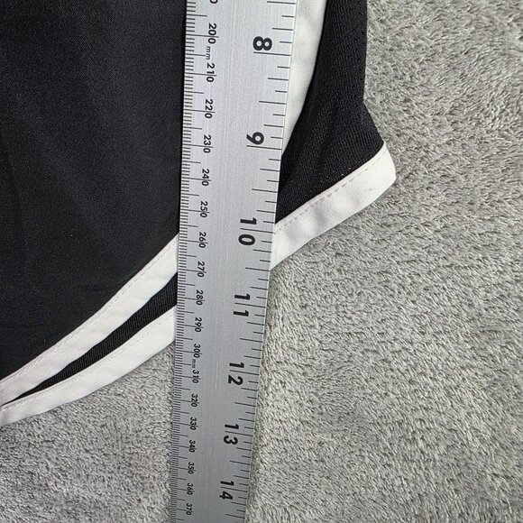 Womens Nike Dri-Fit Black Athletic Running Shorts Polyester 4" Inseam Size XS - Picture 10 of 12